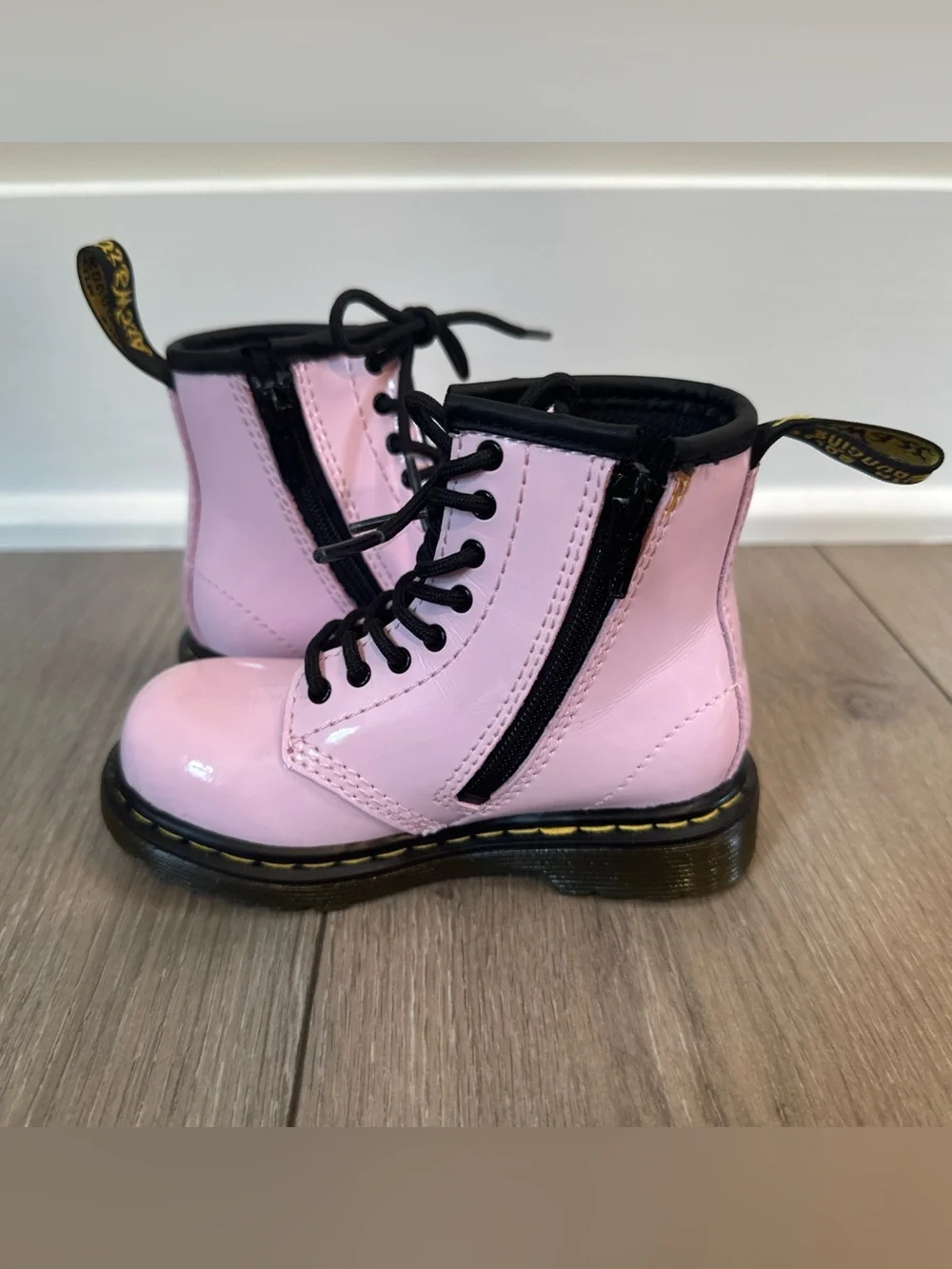 Dr. Martens Kids Pink Patent Lace-Up Boots